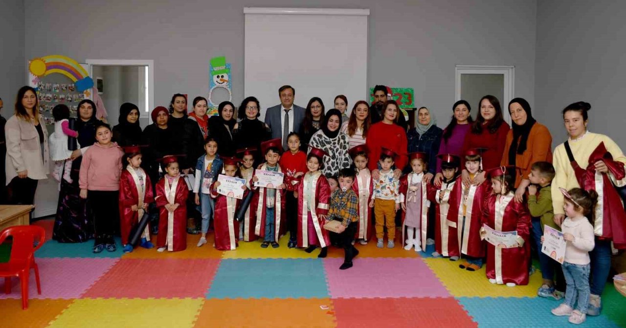 Kuşadalı minikler sertifika heyecanı yaşadı