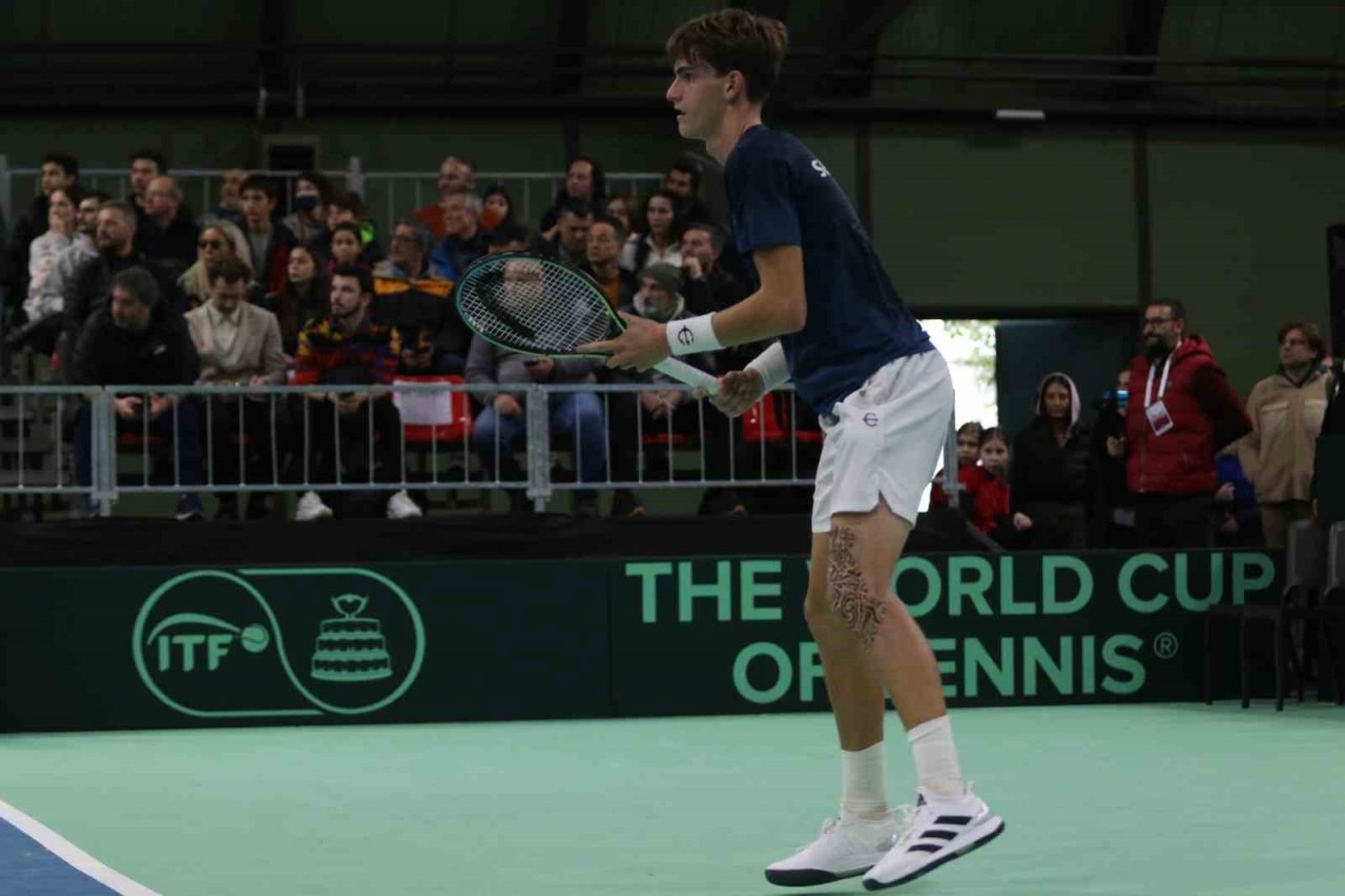 Milli Takım Davis Cup’ta ilk güne iki galibiyetle başladı