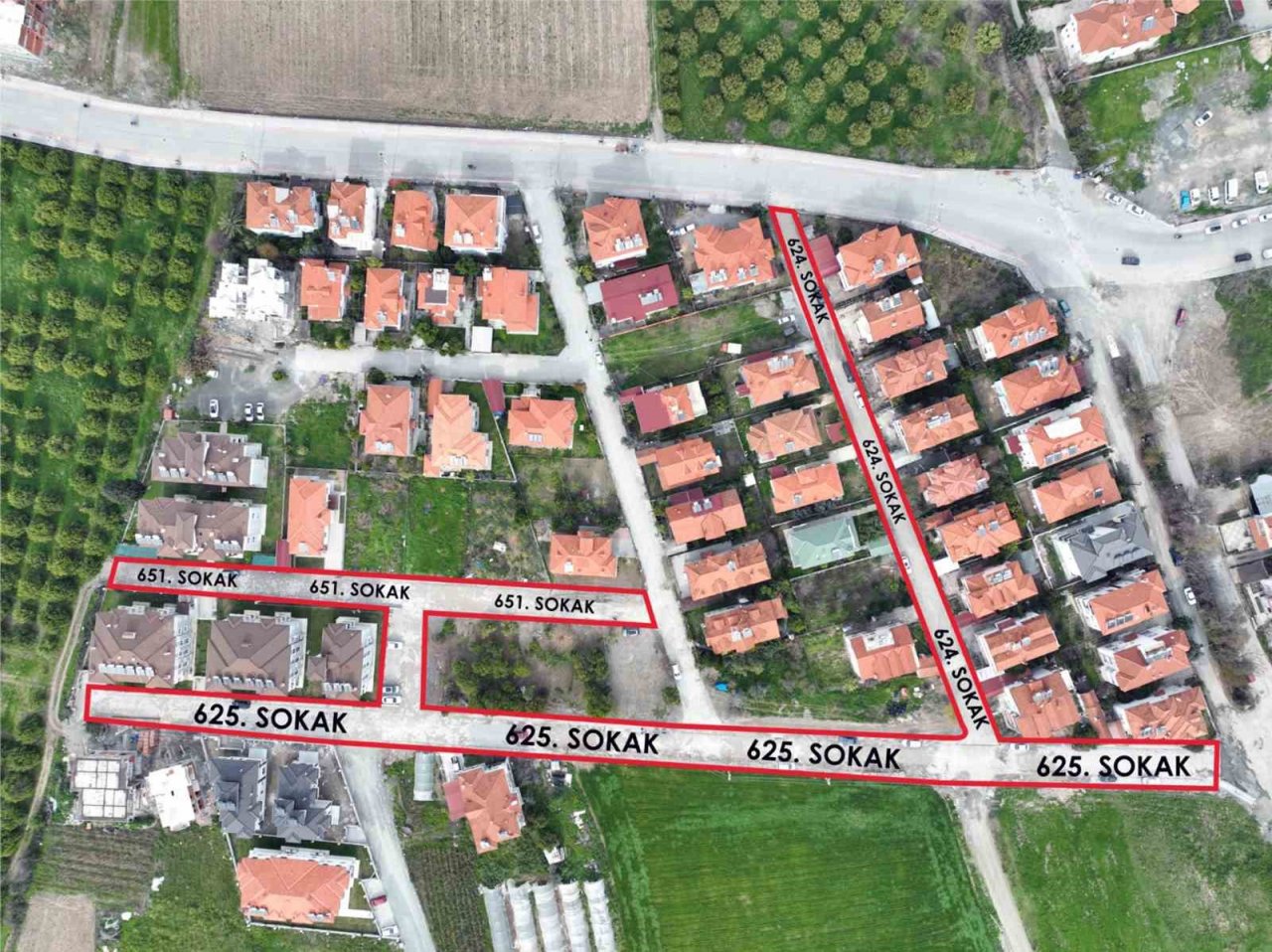 Ortaca’da yollara kilit parke kaplama çalışmaları sürüyor