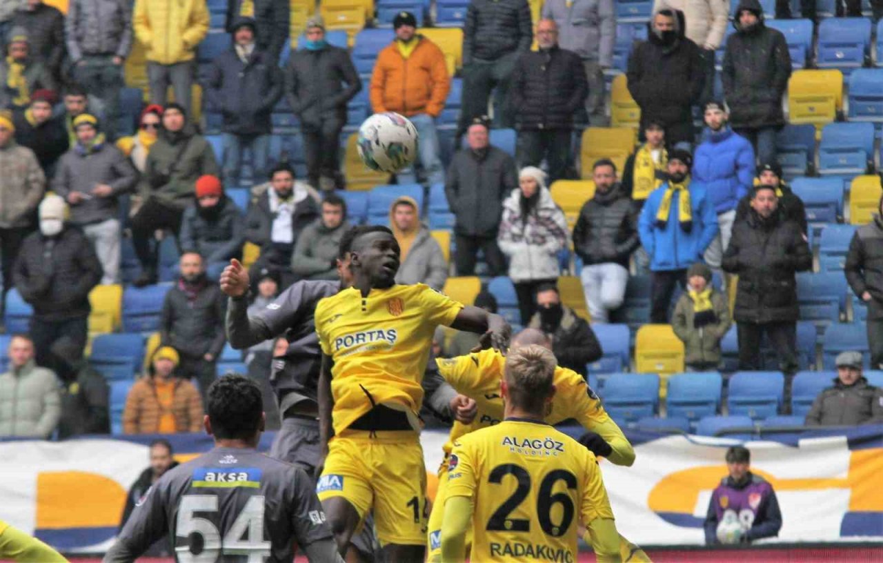 Spor Toto Süper Lig: MKE Ankaragücü: 0 - Fatih Karagümrük: 2 (Maç sonucu)