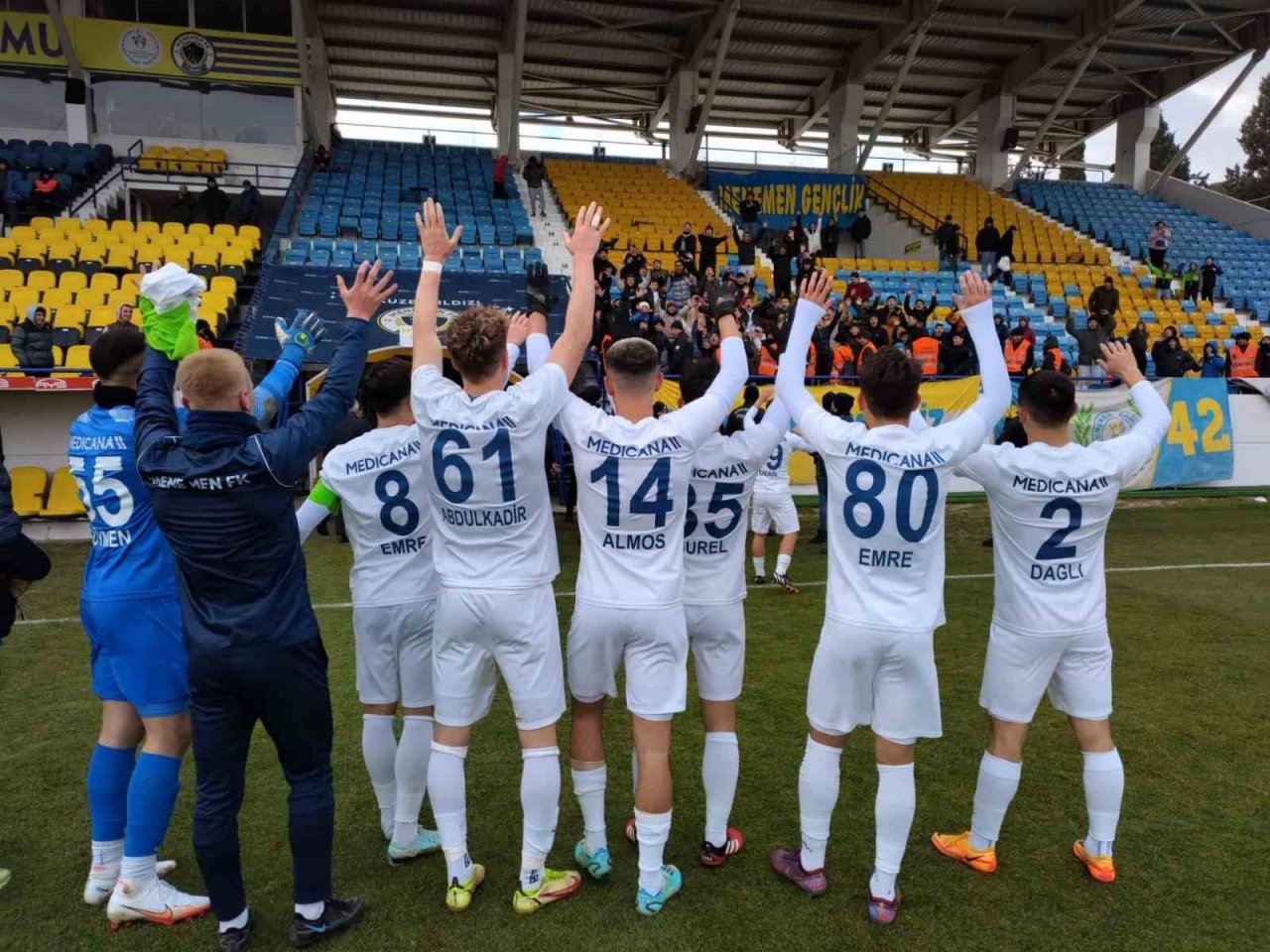 TFF 2. Lig: Menemen FK: 3 - Bayburt Özel İdare Spor: 0