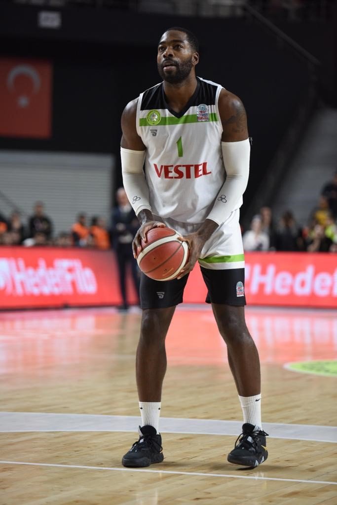 Türkiye Basketbol Süper Ligi: Manisa Büyükşehir Belediyespor: 82 - Tofaş: 76