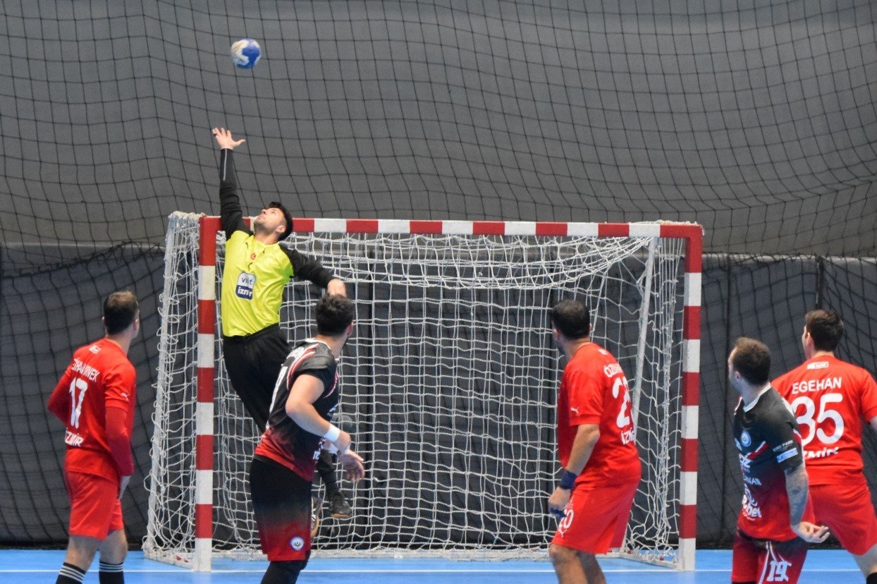 Zorlu maçın galibi Nilüfer