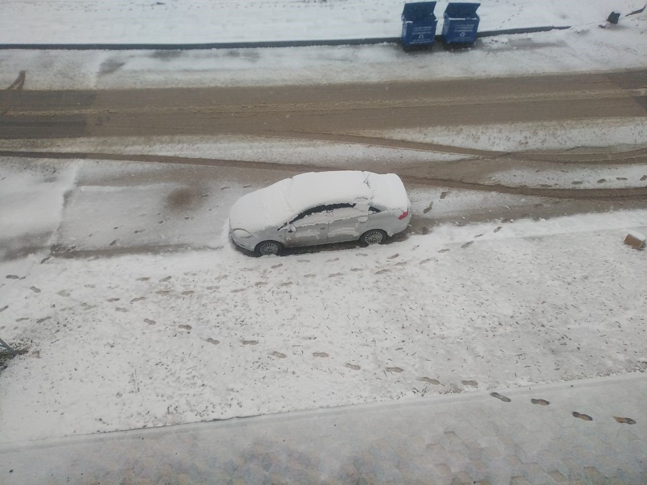 Yavuzeli’nde yılın ilk kar yağışı başladı