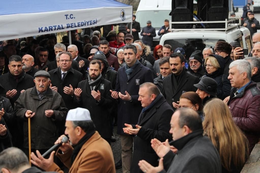 Eski Devlet Bakanı Adnan Kahveci, vefatının 30’uncu yıl dönümünde Kartal’da anıldı