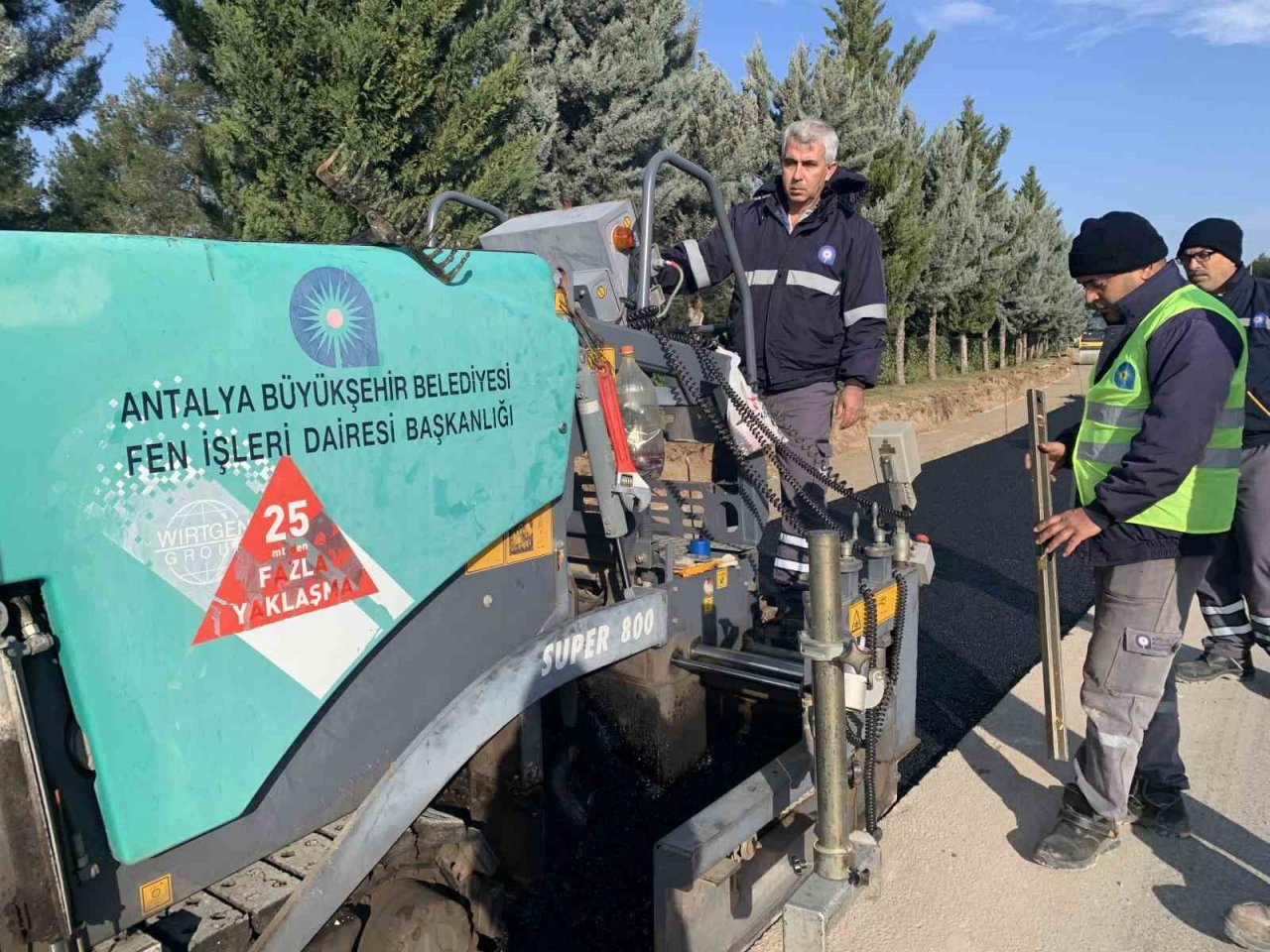 Büyükşehir havalimanı kavşağında çalışma başlattı