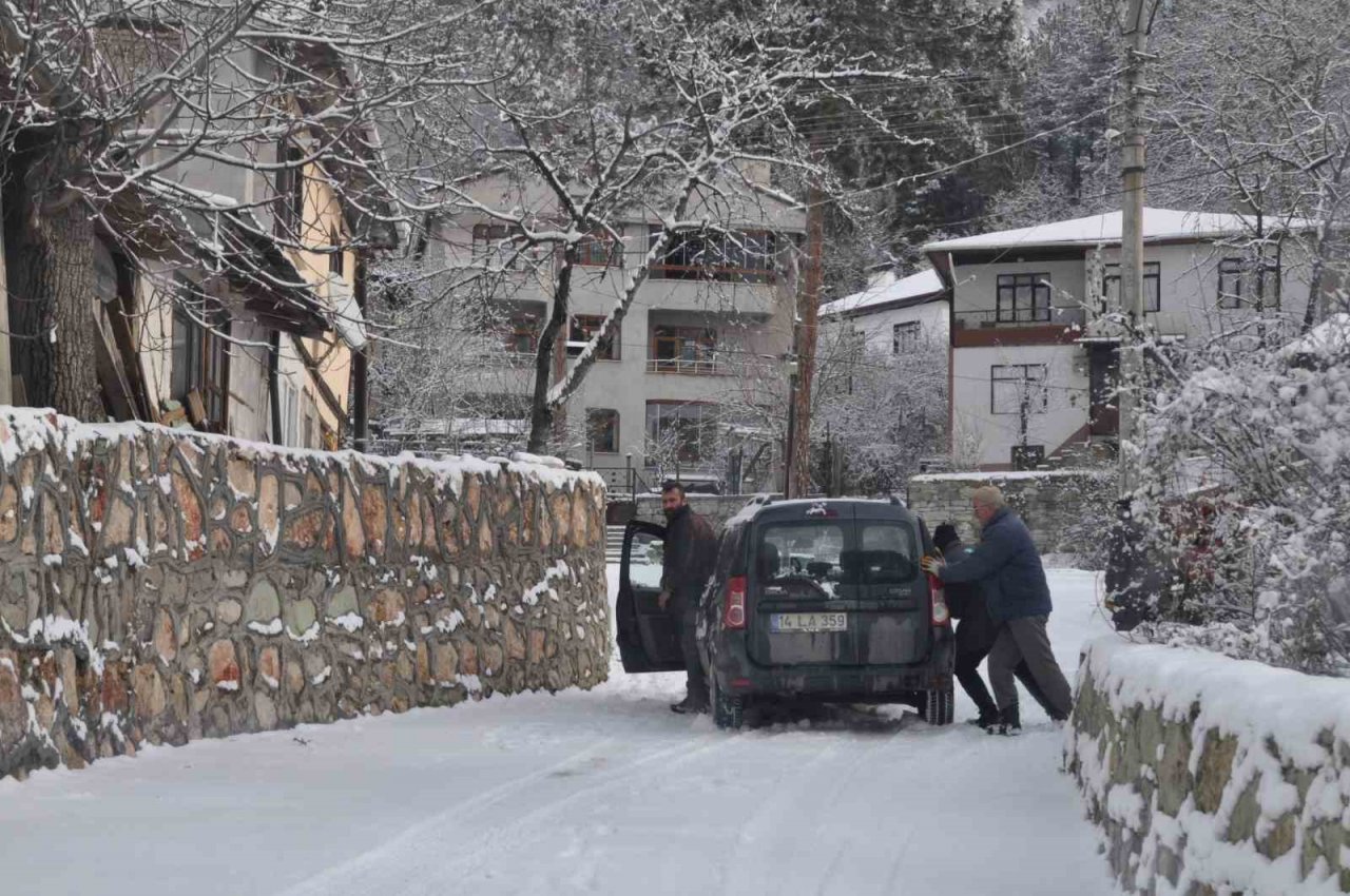 Tarihi ilçe Mudurnu’da kış güzelliği