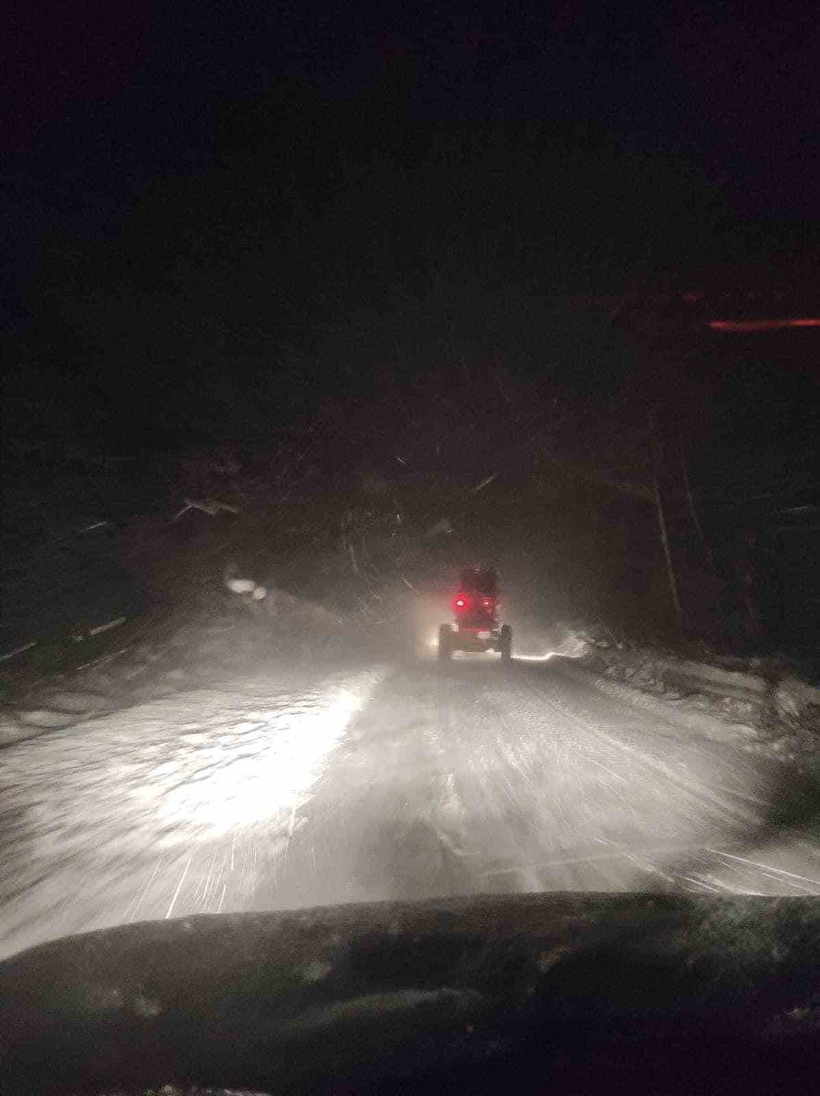 Yenice’de karla mücadele çalışmaları aralıksız sürüyor