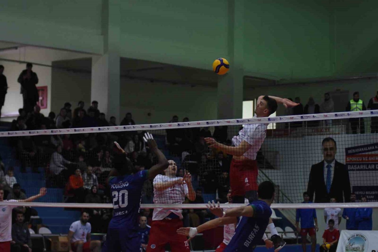 Efeler Ligi 18. Hafta