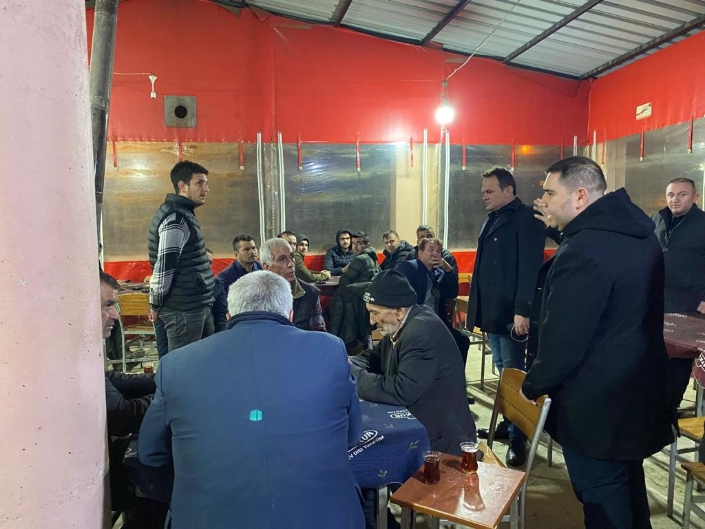 Başkan Özcan iş makinalarını ve ekipleri seferber etti