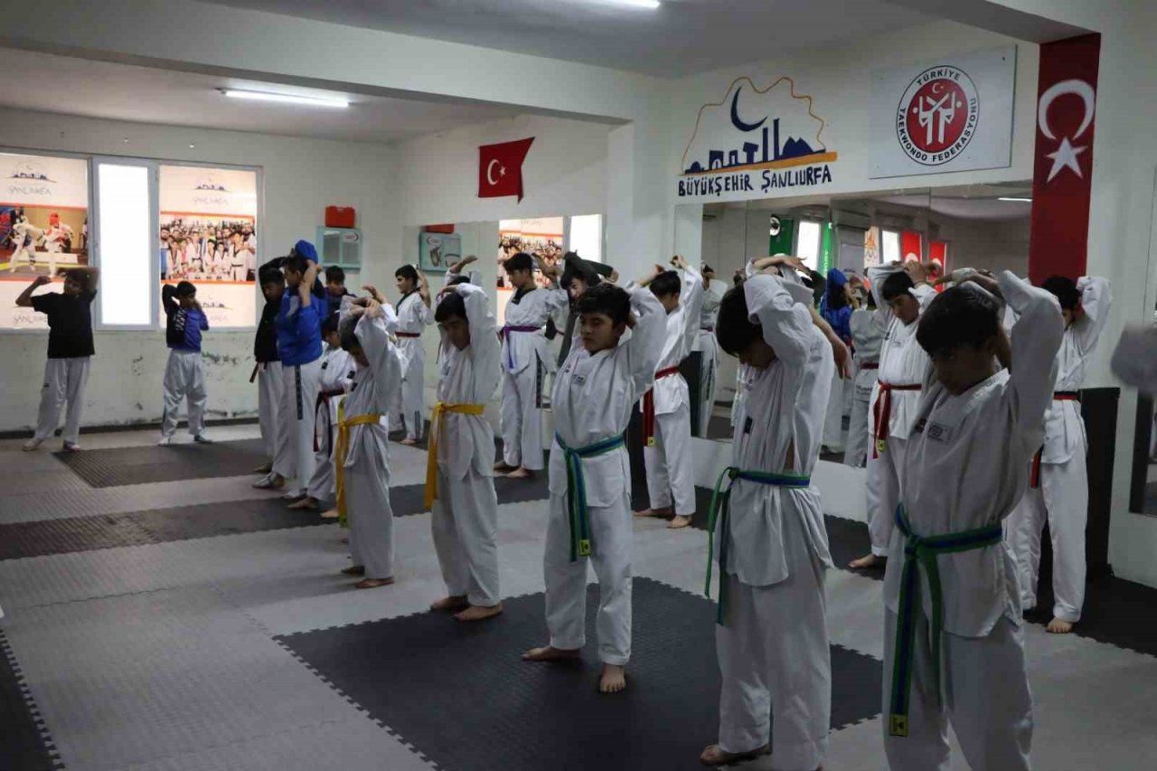 Öğrenciler ara tatilde spor yapma imkanı buldu