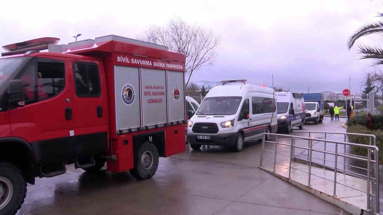 700 kişilik arama kurtarma ekibi, Sabiha Gökçen Havalimanı’ndan deprem bölgesine gitti