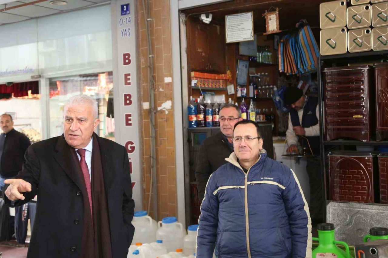 Efeler’de yardım seferberliği başladı, EFAK ekipleri yola çıktı