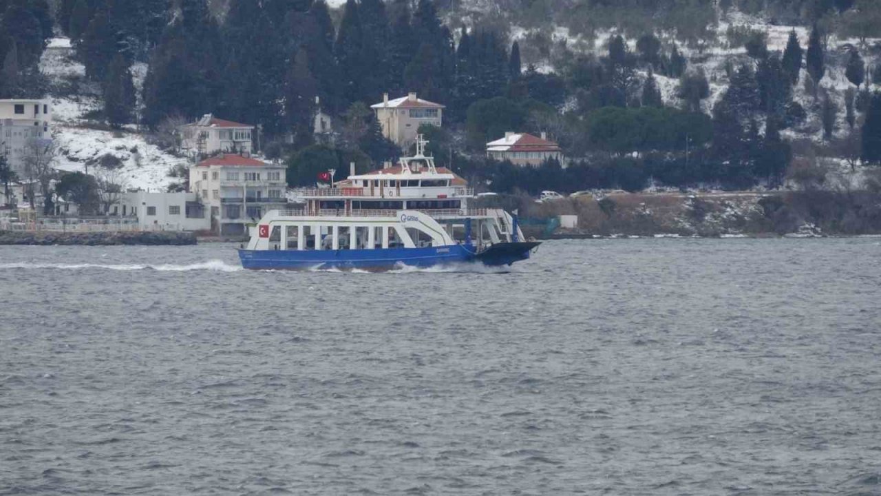 Bozcaada ve Gökçeada’ya yarınki bazı feribot seferleri iptal edildi