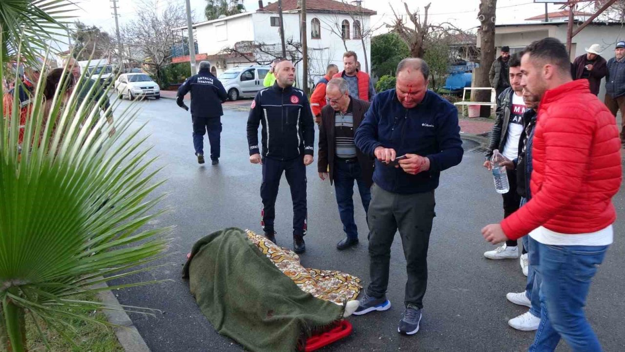Depremzedelere yardıma giden itfaiye aracı, Manavgat’ta kaza yaptı: 1 ölü, 3 yaralı