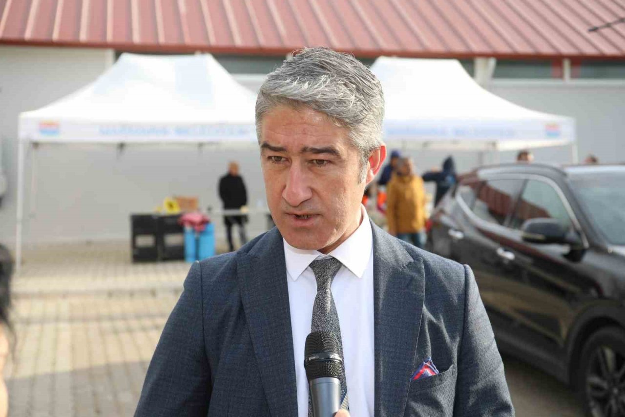 Marmaris Belediyesi’nden deprem bölgesine yardım eli