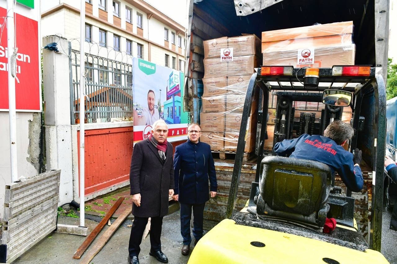 Fatih’ten deprem bölgesine yardım eli