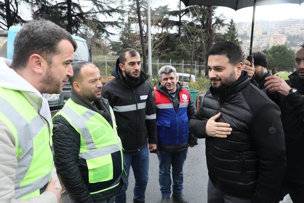 Kağıthane Belediyesi deprem bölgesi için tüm imkanlarını seferber etti