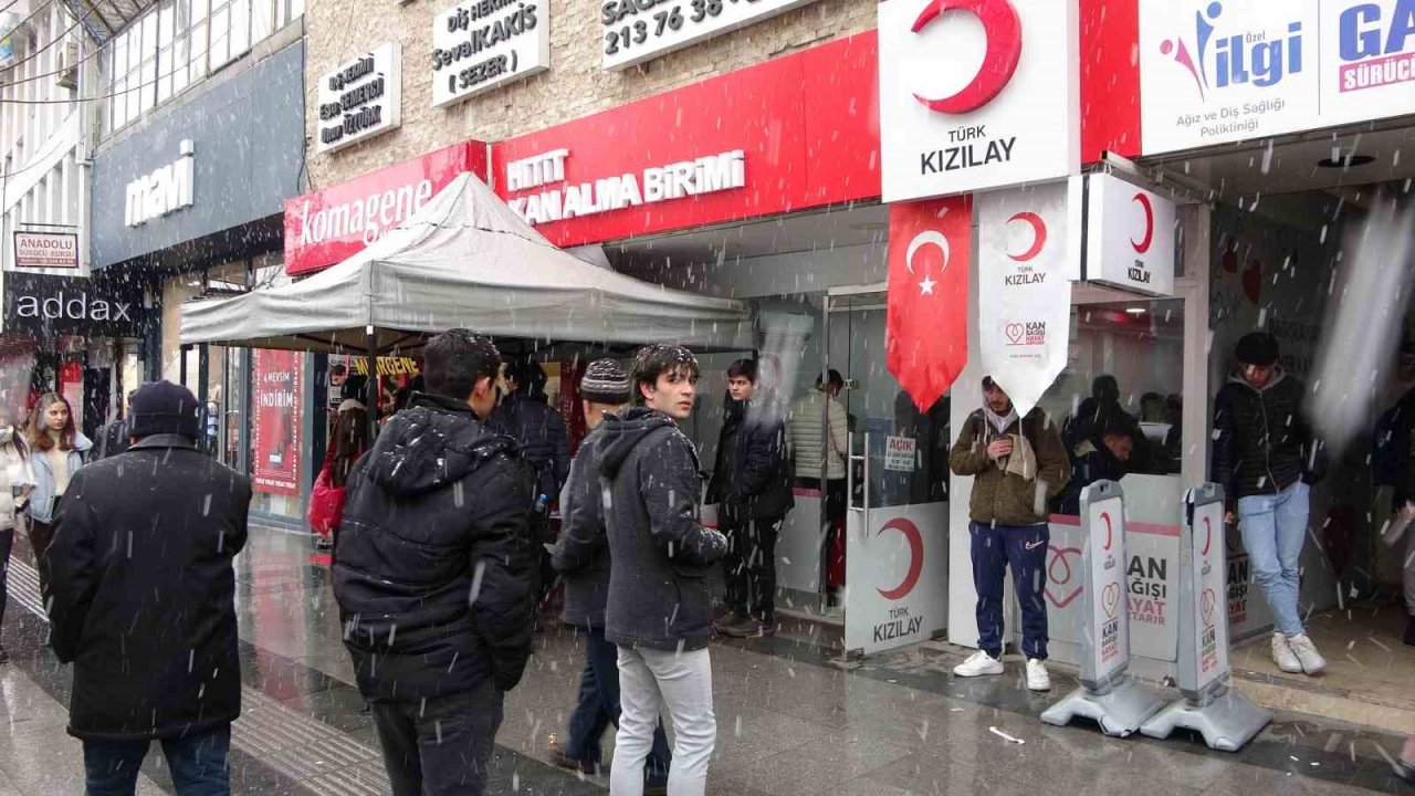 Çorumlular kan bağışı için Kızılay’a akın etti