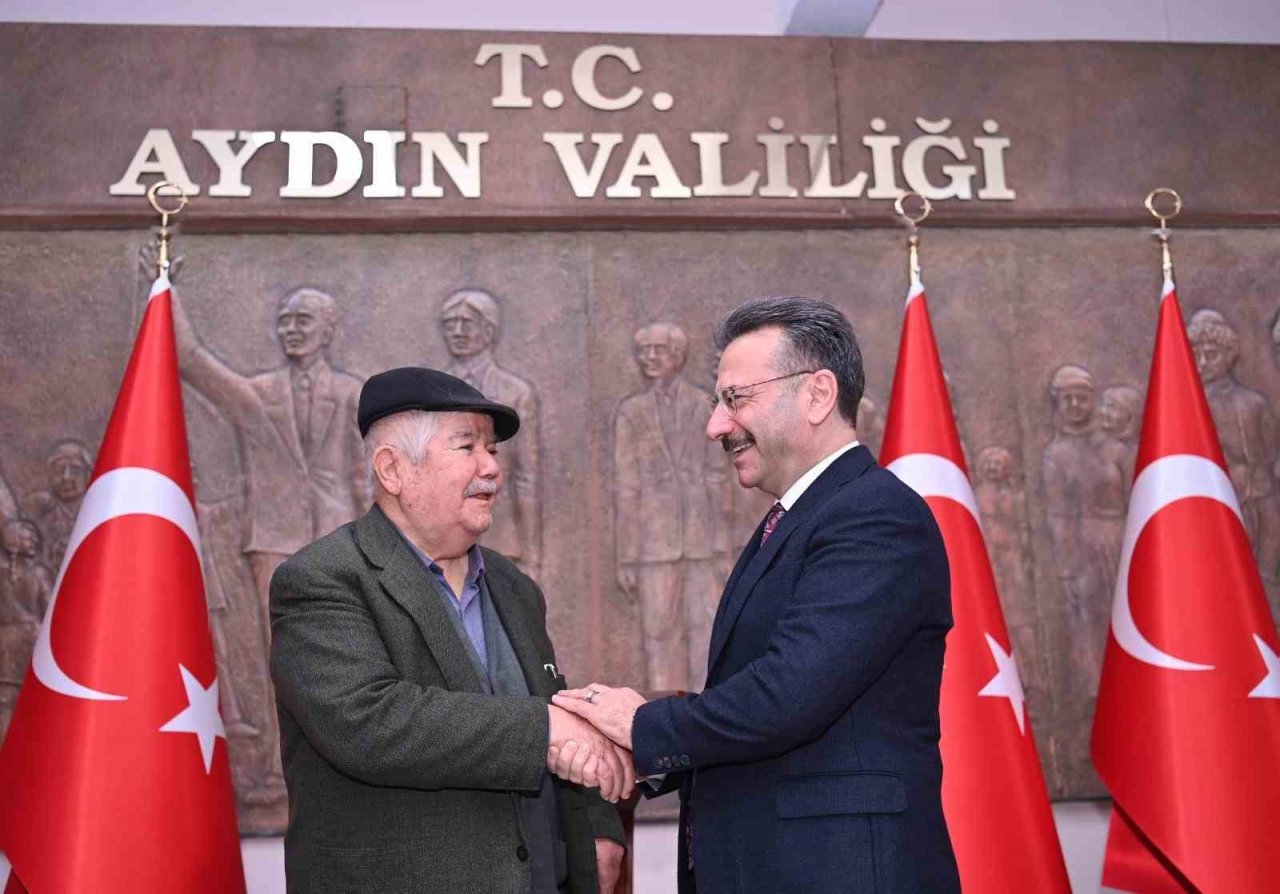 Deprem bölgesi için 500 bin TL bağışta bulundu