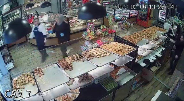 Çorum’daki deprem anı güvenlik kamerasında