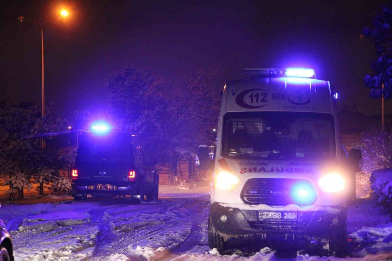 7.4’lük depremi hisseden Elazığlılar korku dolu anları anlattı