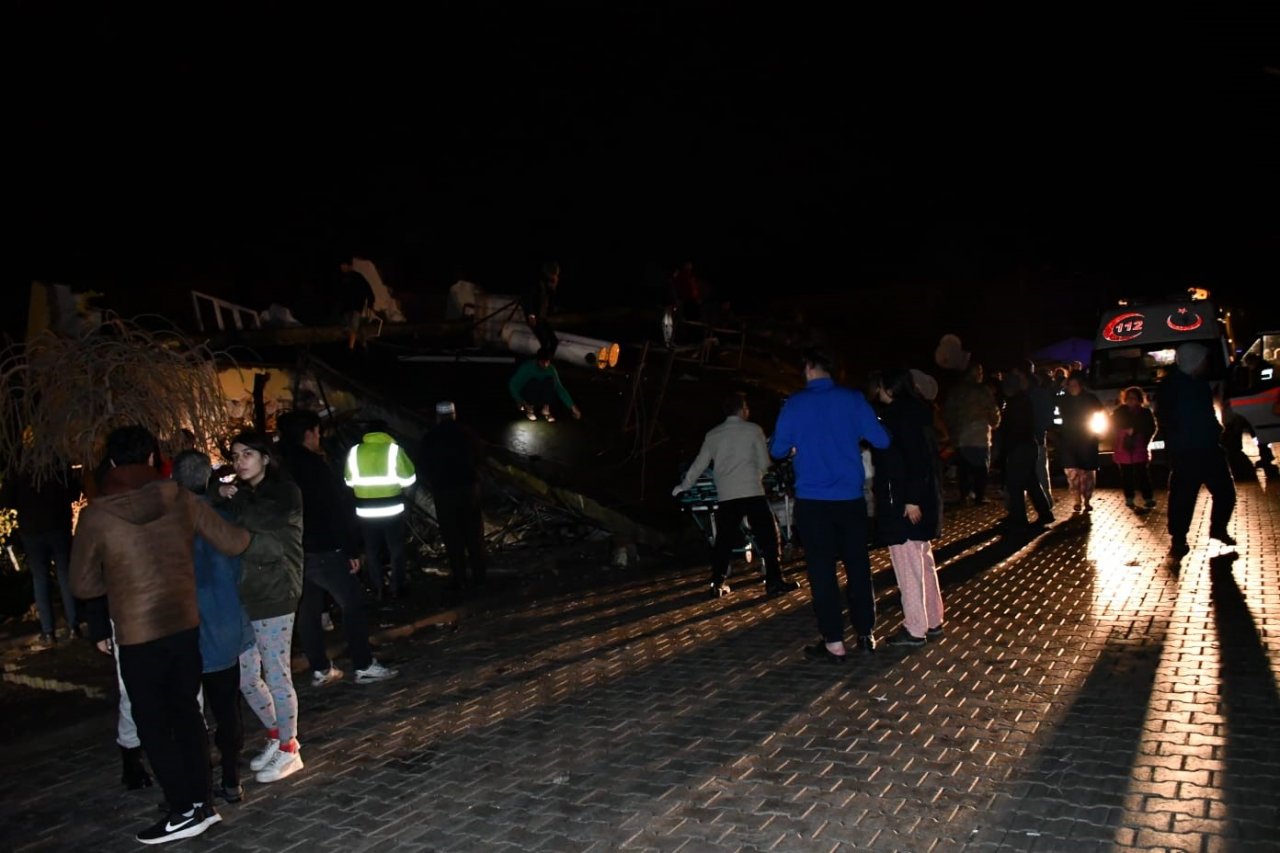 Deprem Hatay’da da yıkıma neden oldu