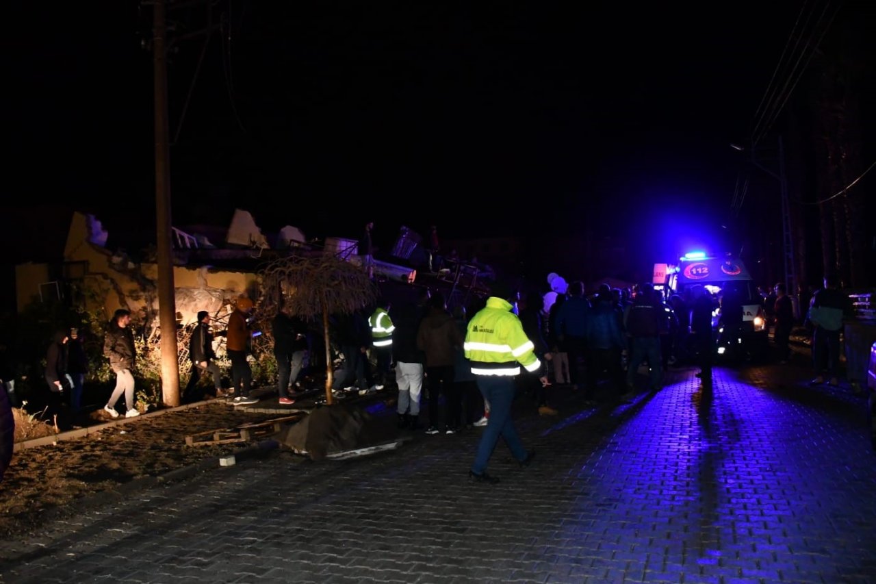 Deprem Hatay’da da yıkıma neden oldu