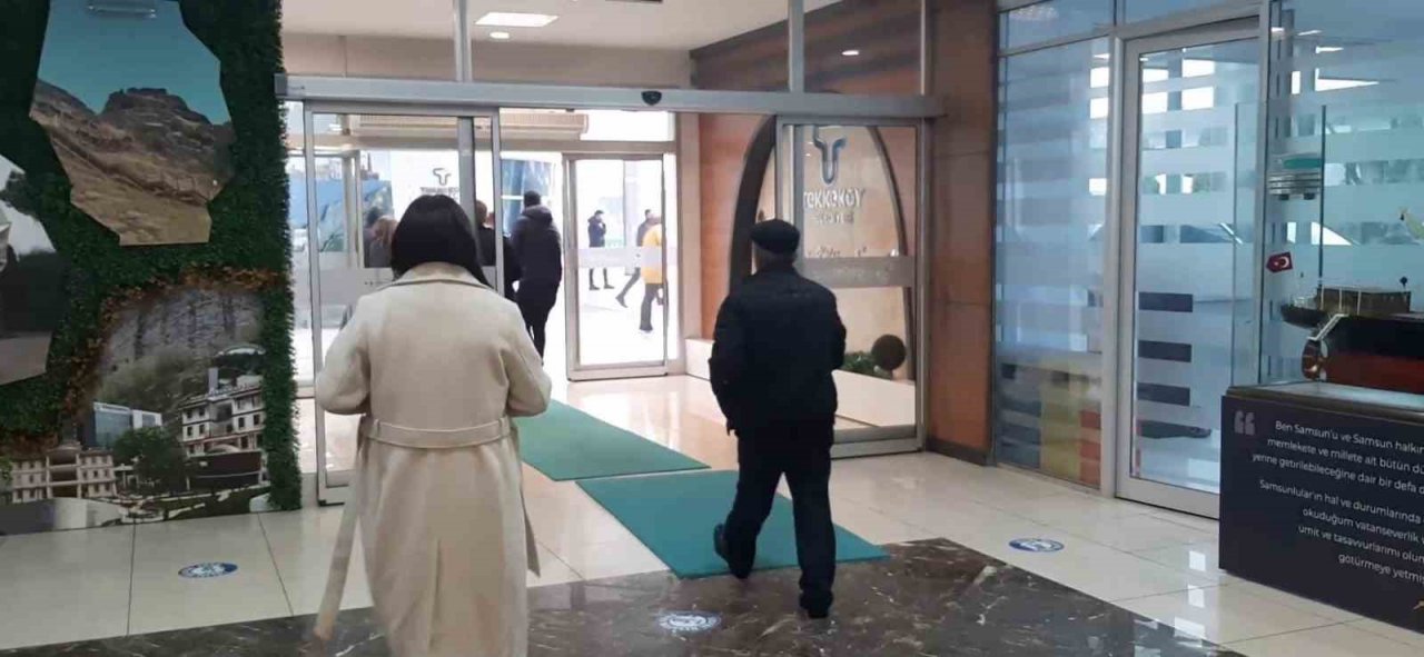 Belediyede deprem paniği