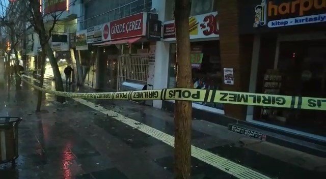 Elazığ’da 6 bina tahliye edildi