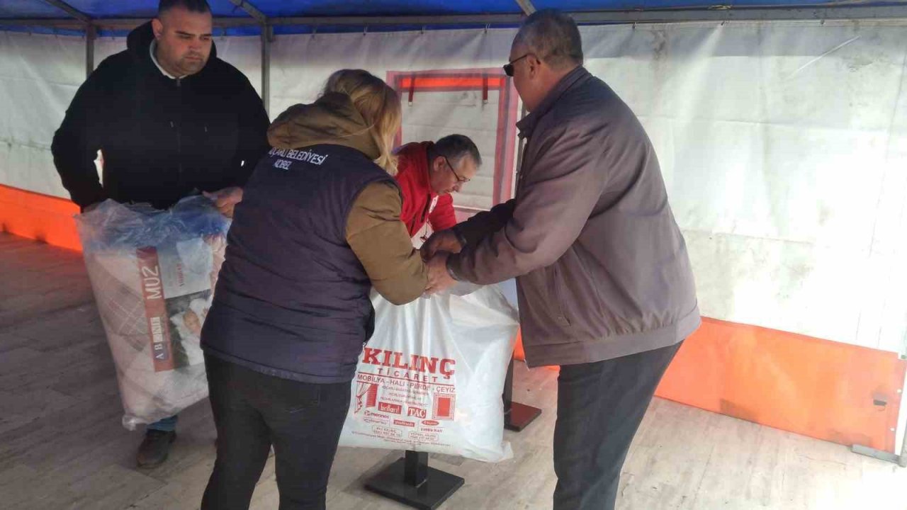 Başkan Kaplan’dan depremzedeler için acil yardım çağrısı