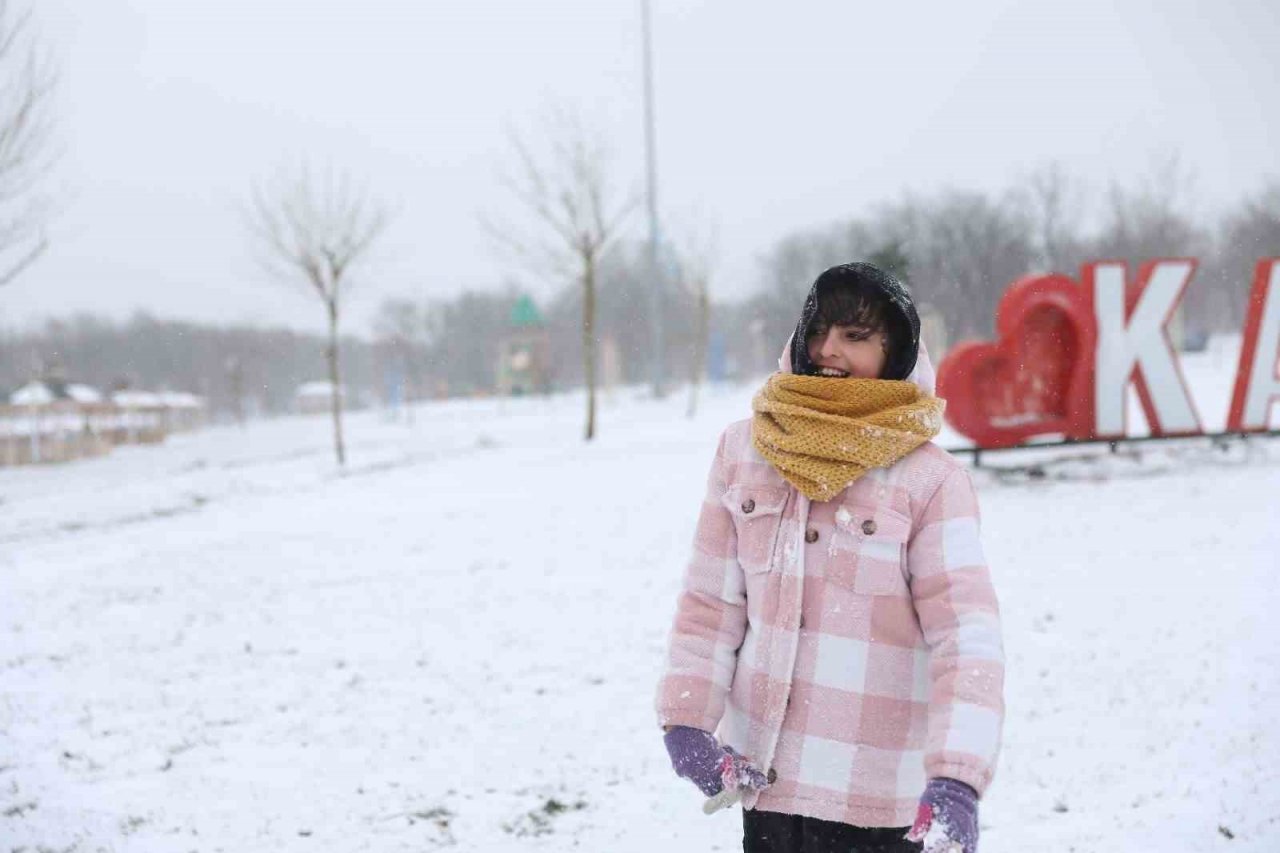 Yılın ilk kar yağışı