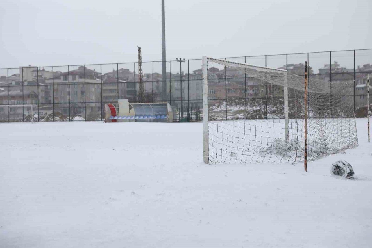 Yılın ilk kar yağışı