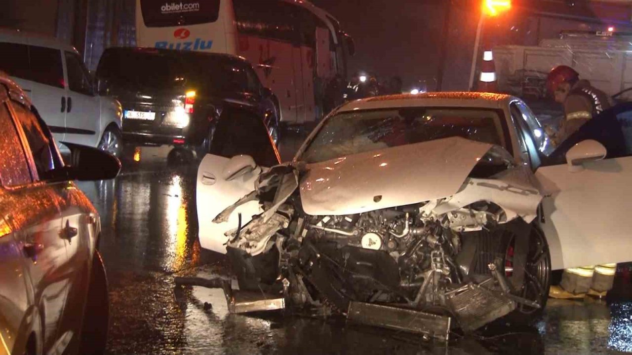 TEM Otoyolu’nda kaza: 2 yaralı