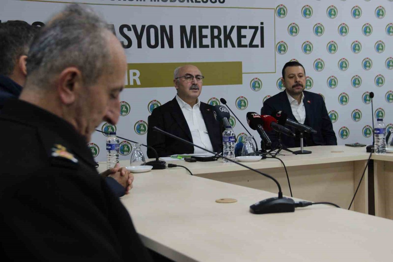 Vali Köşger’den deprem bölgesine yardım açıklaması