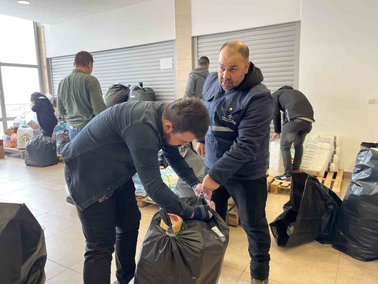 Anadolu Üniversitesi depremzedeler için yardım kampanyası başlattı