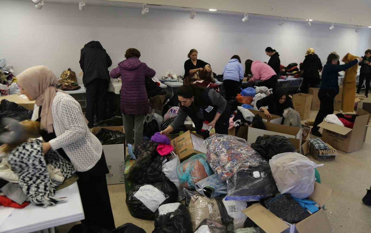 Büyükçekmeceliler "Depremzedeler için “Tek Yürek” oldu