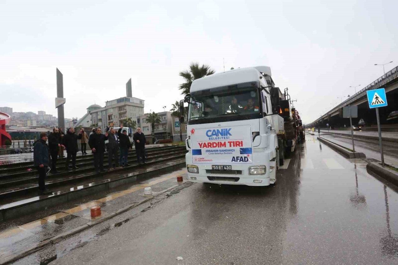 Canik’ten deprem bölgesine yardım seferberliği