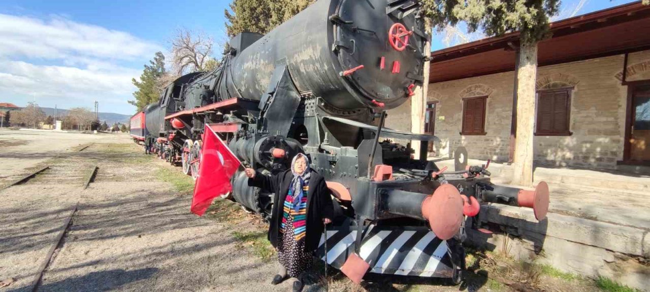Çivril’in 35 yıllık tren özlemi Cumhurbaşkanlığına iletildi