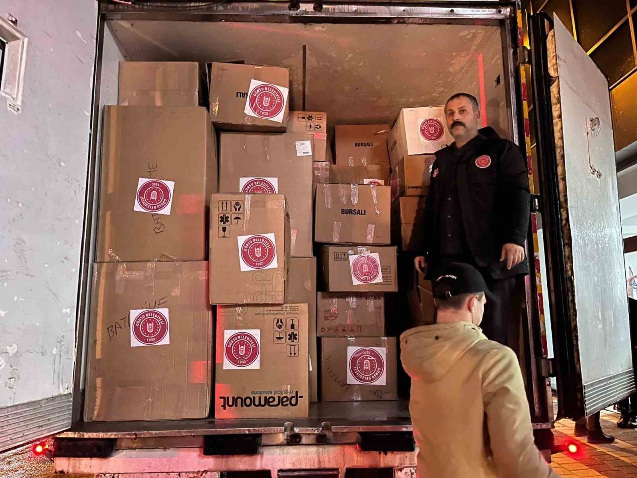 Gürsu deprem bölgesi için tek yürek oldu