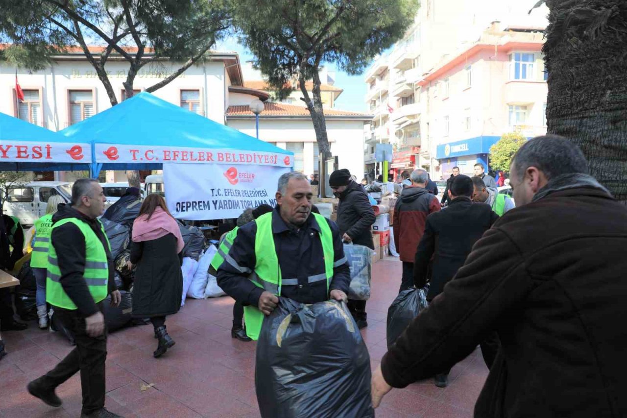 Efeler’in yardım kampanyası yoğun katılımla devam ediyor