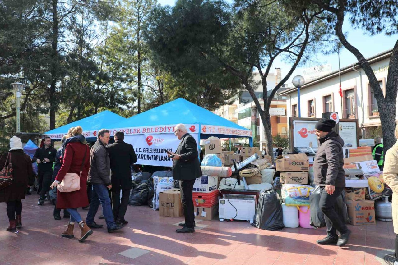 Efeler’in yardım kampanyası yoğun katılımla devam ediyor