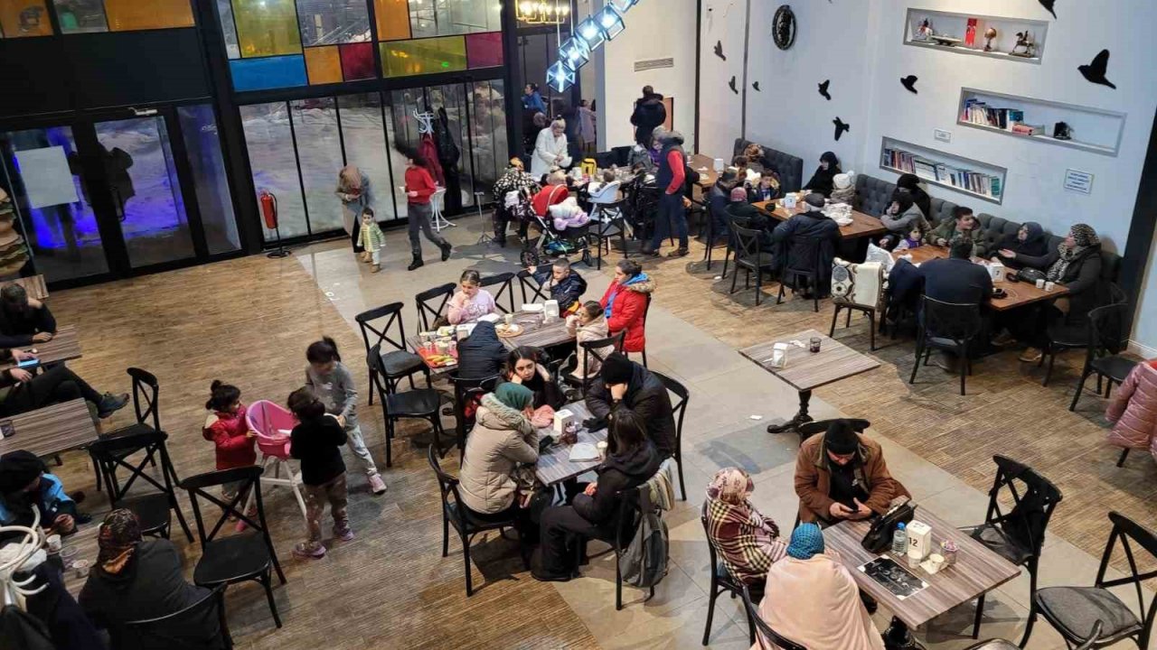 Başkan Özdoğan: “Bu günleri birlik ve beraberlik içerisinde atlatacağız”