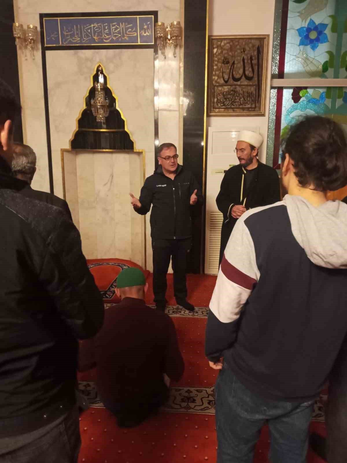 Başkan Özdoğan: “Bu günleri birlik ve beraberlik içerisinde atlatacağız”