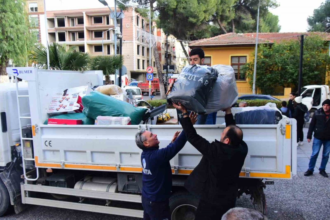 İncirliovalıların yardımları deprem bölgesine gönderildi