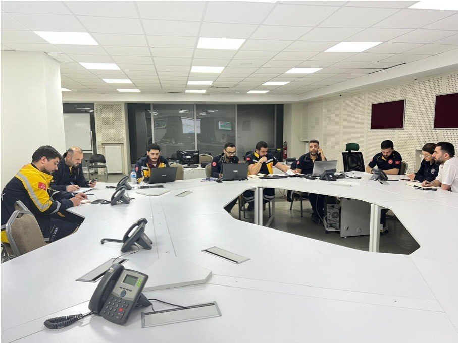 Eskişehir’in sağlık hizmetleri deprem bölgesi için seferber oldu