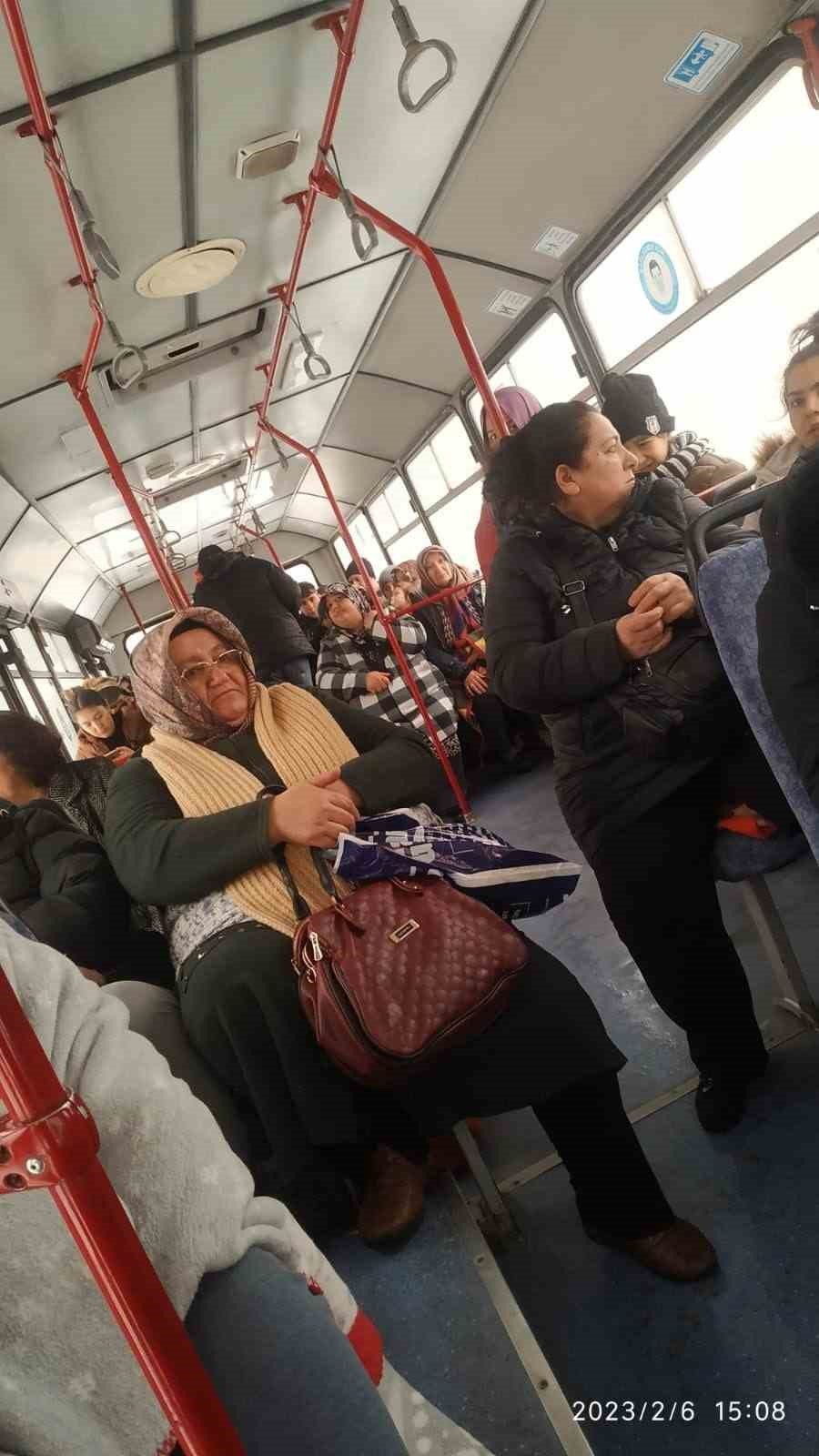 Başkan Büyükkılıç: “Belediyemiz, salon ve tesislerimiz Kayserili vatandaşlarımızın hizmetinde”