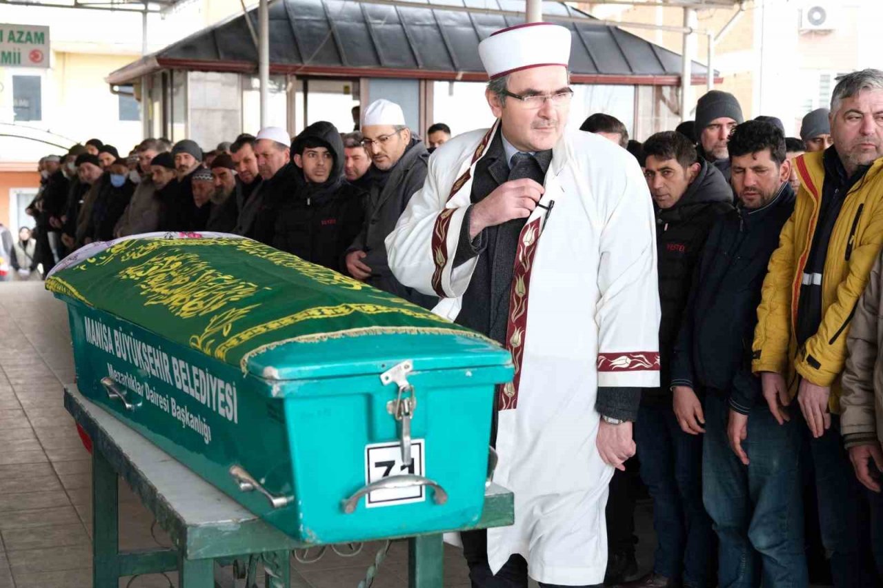 Minik kalbi daha fazla dayanamadı