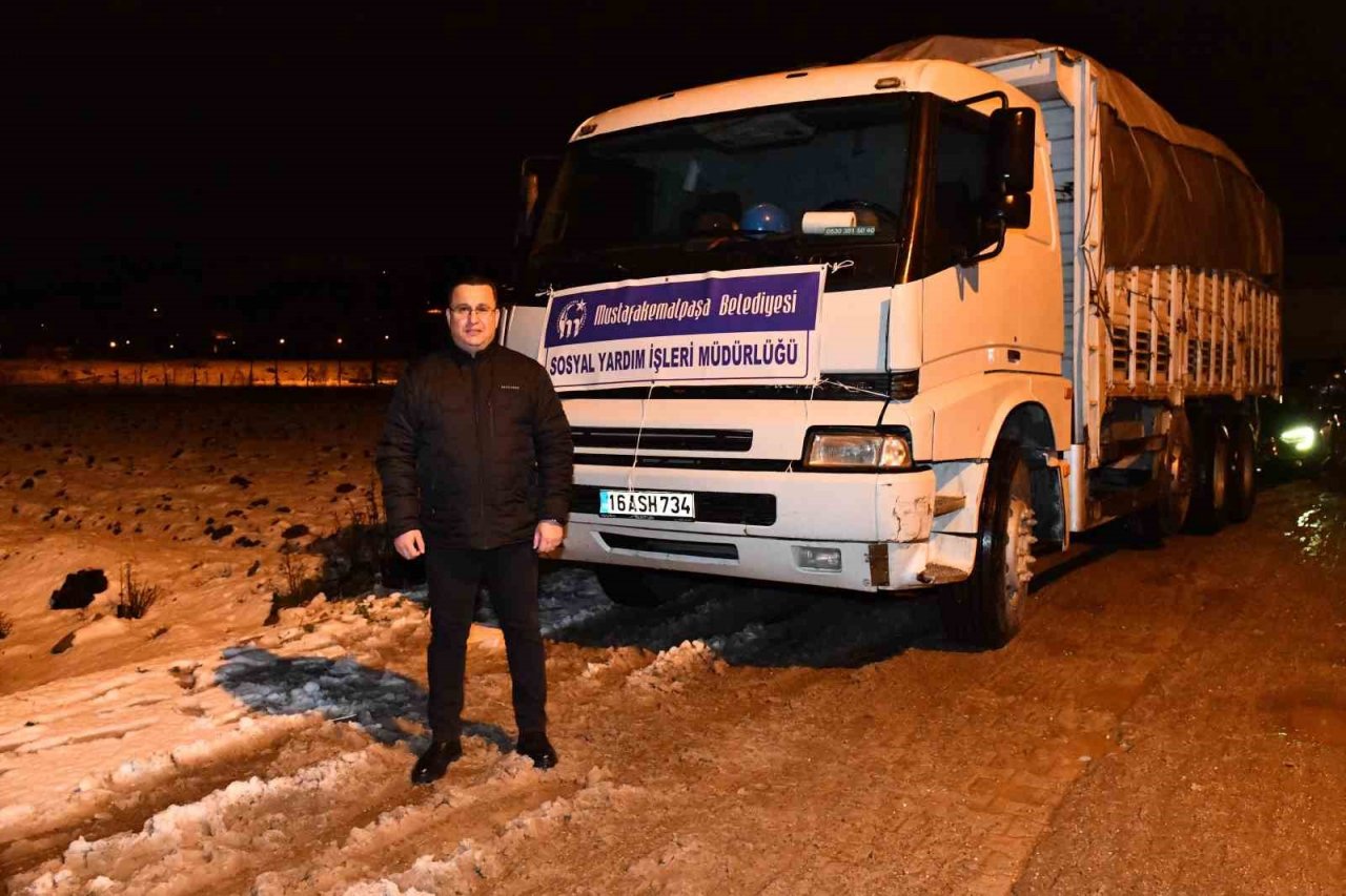 Mustafakemalpaşa’da deprem seferberliği sürüyor