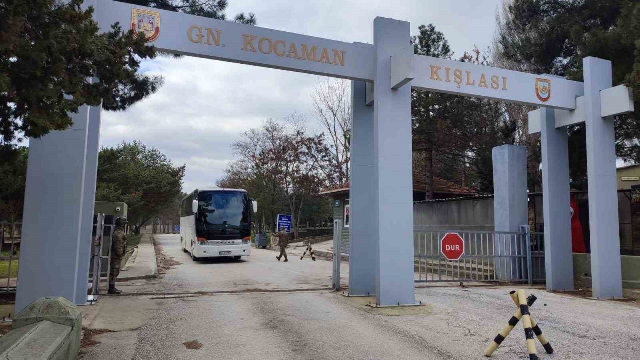 MSB: “54’üncü Mekanize Piyade Tugay Komutanlığı 1’inci Komando Taburunda görevli personelimiz Gaziantep’e intikal ediyor”